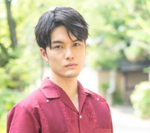 【インタビュー:入江甚儀】日曜劇場「半沢直樹」に出演中の注目の若手俳優・入江甚儀。 芝居漬けな毎日にも“役者の楽しみを再実感”する彼から目が離せない!