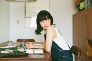 【深川麻衣】2021 年卓上カレンダー発売!オフィシャルサイト会員限定。