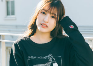 【森高愛】FRUIT OF THE LOOMとのコラボロング T シャツが発売!販売は4/7(木)13時まで