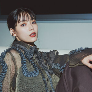 【中村里帆:インタビュー】2023年「らんまん」で朝ドラデビュー。出演中ドラマでは関西弁OL&アイドルの個性派役にも真摯に向き合う彼女。女優として飛躍する中村里帆に注目です!
