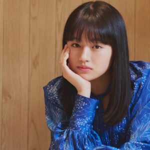 【上坂樹里:インタビュー】NHKドラマ『生理のおじさんとその娘』でヒロインに抜擢された黒髪美少女は、湯船と読書をこよなく愛するセブンティーンモデルです!