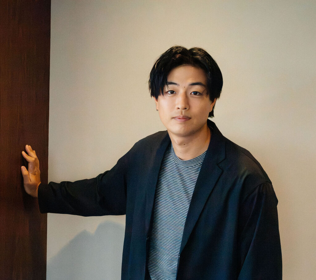 時任勇気：インタビュー】ドラマ「この素晴らしき世界」でコミカルな愛され役・西條隼人を演じて話題沸騰！  プライベートでの真っすぐ過ぎるゴルフ愛トークに、笑顔と優しさが似合う好感度高め俳優です！ | kukka