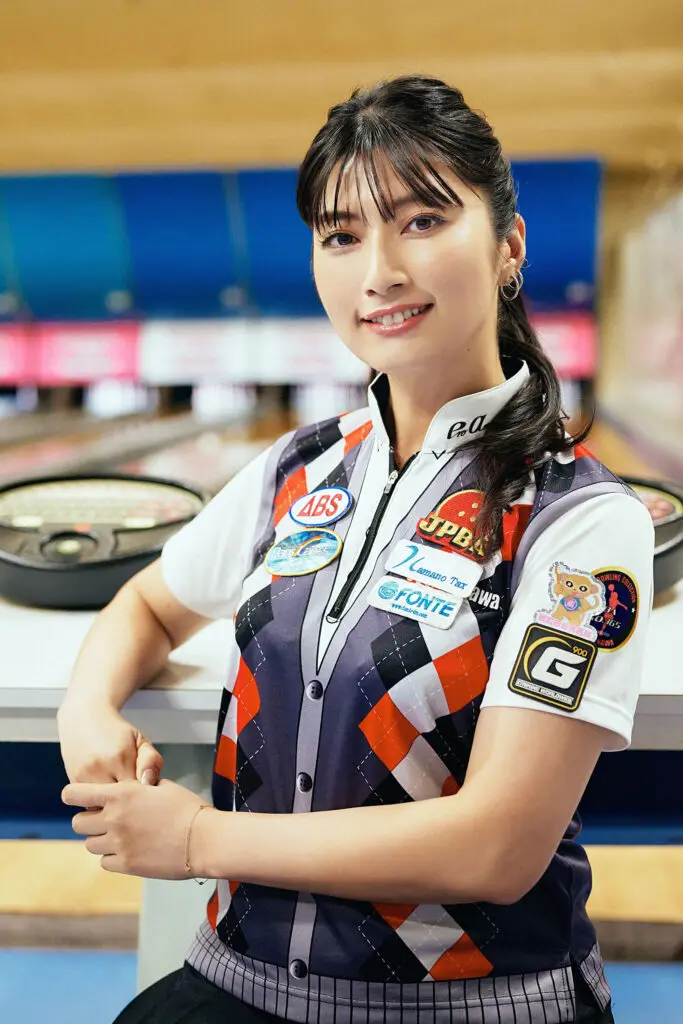 名和秋さん☆女子プロボウラーグッズ　3種 プロボウラー名和秋 オフィシャルグッズの発売が決定いたしまし