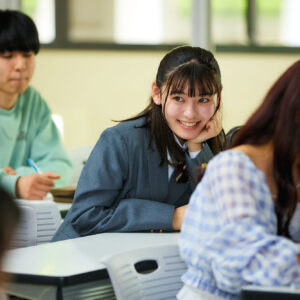 【池田朱那】豹変した「比奈」役の怪演で脚光を浴びる女優・池田朱那。ドラマ「東京タワー」の後半戦をカオス化させる存在として注目!