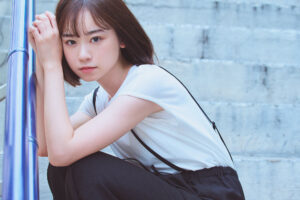 【杏花：インタビュー】初の本格アクションに挑戦した11月公開の映画『オアシス』のほか、月9ドラマ「海のはじまり」では有村架純の後輩役を好演。話題作に求められる実力派女優・杏花の今後に注目です！