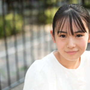 【五藤倭衣:インタビュー】ドラマ「夫の家庭を壊すまで」で俳優デビューを飾った現役小学生・五藤倭衣(ごとうわい)。初ドラマ出演で、急成長する姿を周囲に見せつけた彼女に今後も期待です!