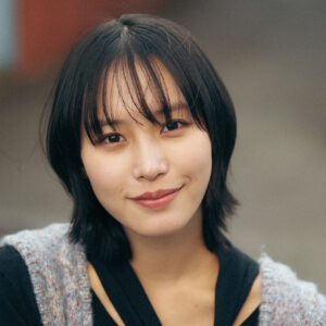 【南沙良:インタビュー】大河ドラマ「光る君へ」に出演の南沙良が、ABEMA・Netflix配信ドラマ「わかっていても the shapes of love」、DMMTVオリジナルドラマ「外道の歌」へ出演。異なる3役すべてで魅せる繊細かつ大胆な演技こそ、今求め続けられている証拠です。