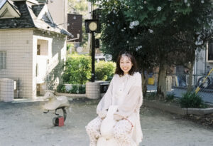 【みお:インタビュー】すごく楽しい撮影現場で、自然な笑顔を撮れました!