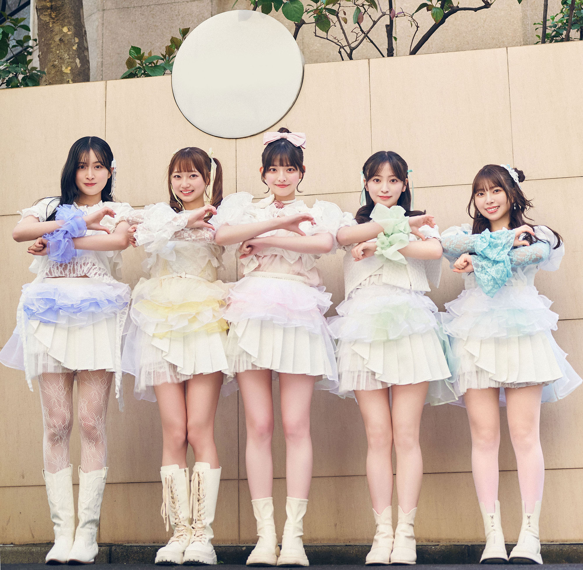 【Always Loveyou：インタビュー】初のオリジナル曲「愛とか恋とか知らない」はスイーツ感が満載のキュートなナンバー。舞台を中心に活躍してきた “オルラブ” が、音楽シーンでも注目の存在 へ。