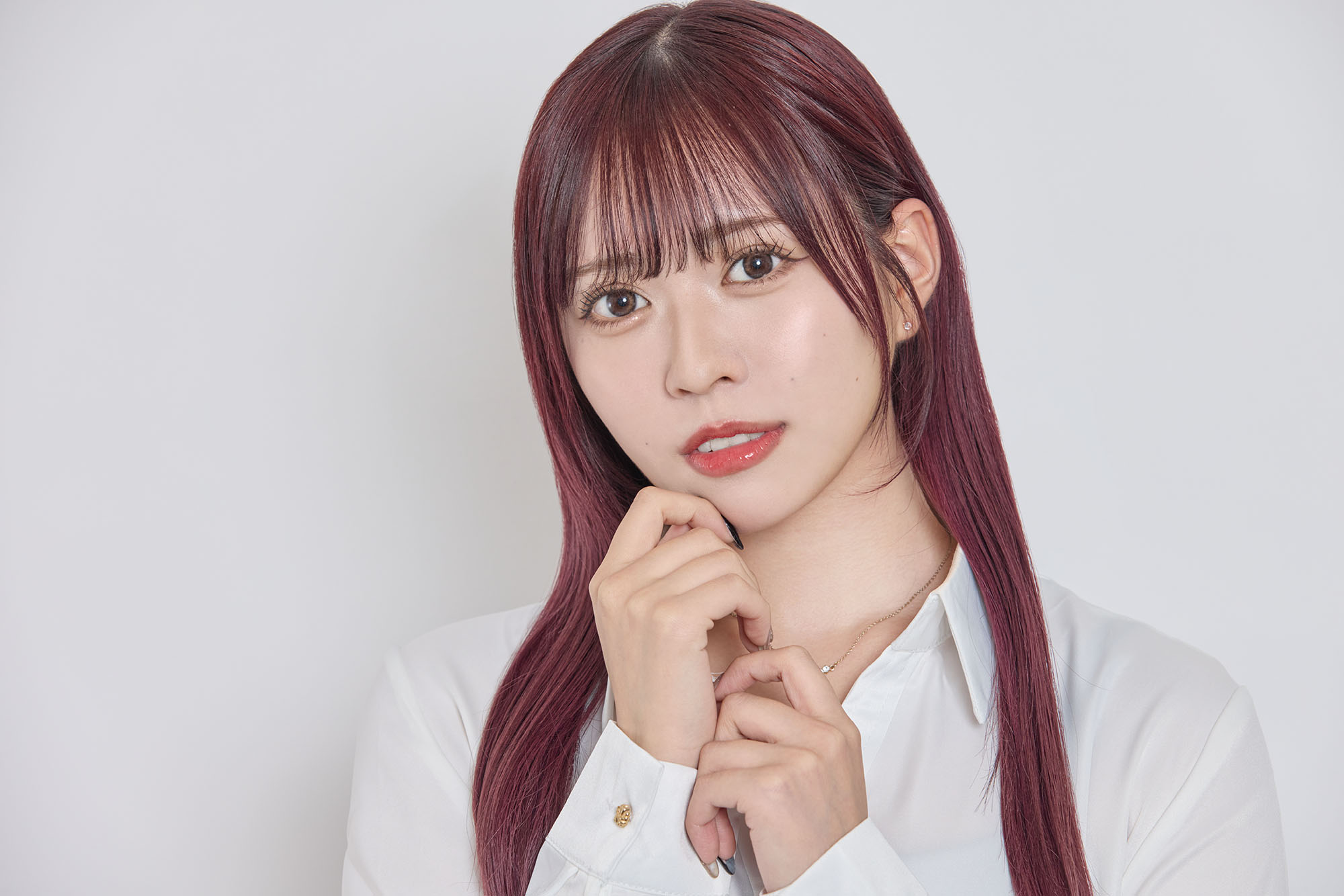 【KANO（@onefive）：インタビュー】5/29（木）〜6/1（日）、ガールズグループ@onefiveのKANOが3年ぶりとなる舞台『蜉蝣一期』に出演。表現者としても俳優としてもその才を披露する貴重な機会。@onefiveでは6月に上海でのライブ参加が決定！