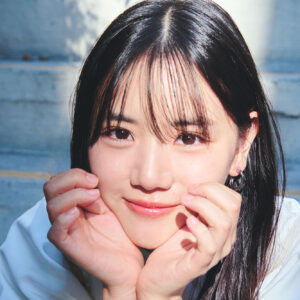 【早坂美海:インタビュー】ドラマ「愛の、がっこう。」沢口夏希役で注目を集める新鋭の19歳。2026年度前期連続テレビ小説「風、薫る」では、主人公の妹・一ノ瀬安役に抜擢される逸材です。日に日に存在感を増すブレイク直前の彼女から目が離せません!
