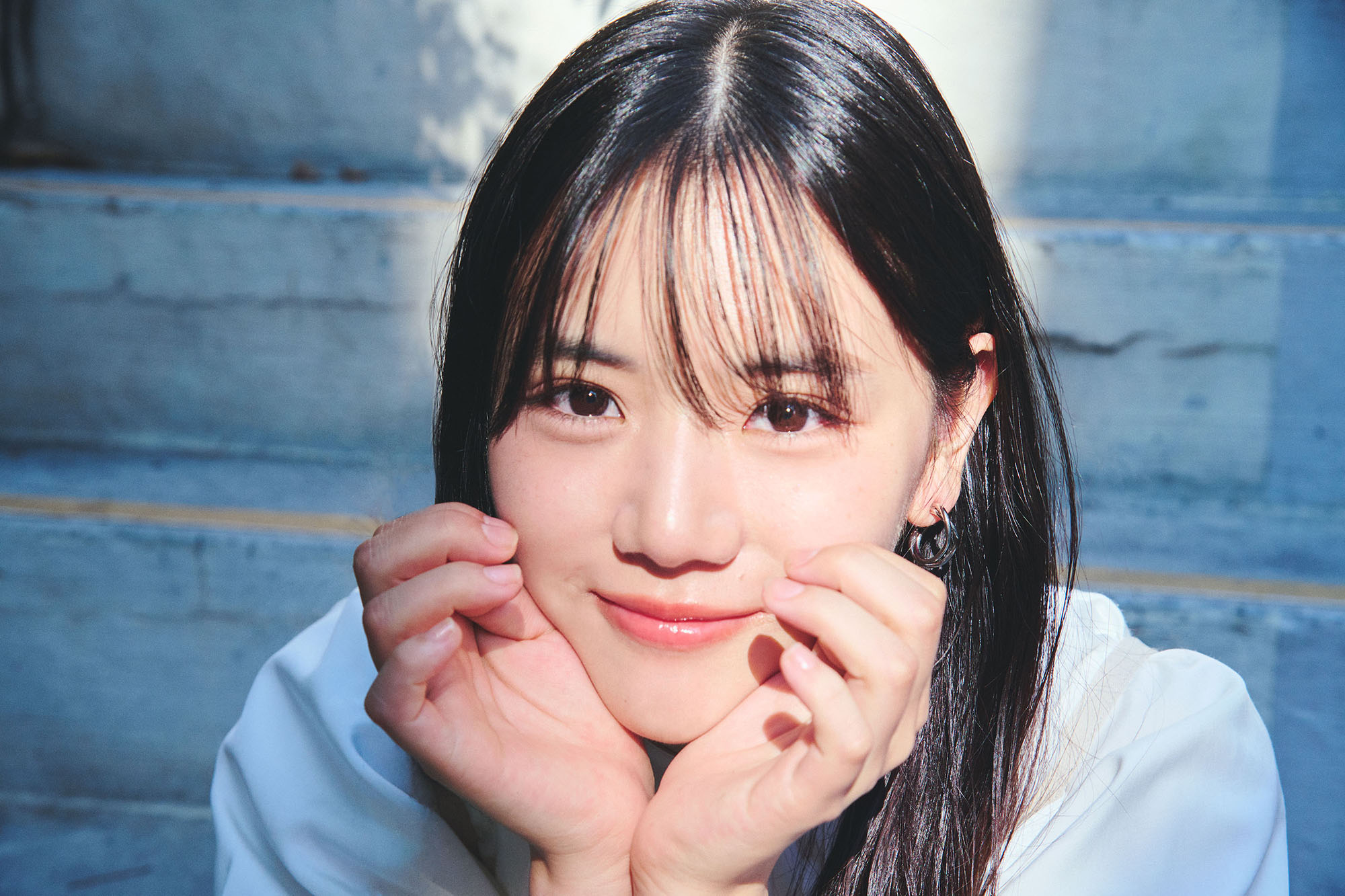 【早坂美海：インタビュー】ドラマ「愛の、がっこう。」沢口夏希役で注目を集める新鋭の19歳。2026年度前期連続テレビ小説「風、薫る」では、主人公の妹・一ノ瀬安役に抜擢される逸材です。日に日に存在感を増すブレイク直前の彼女から目が離せません！