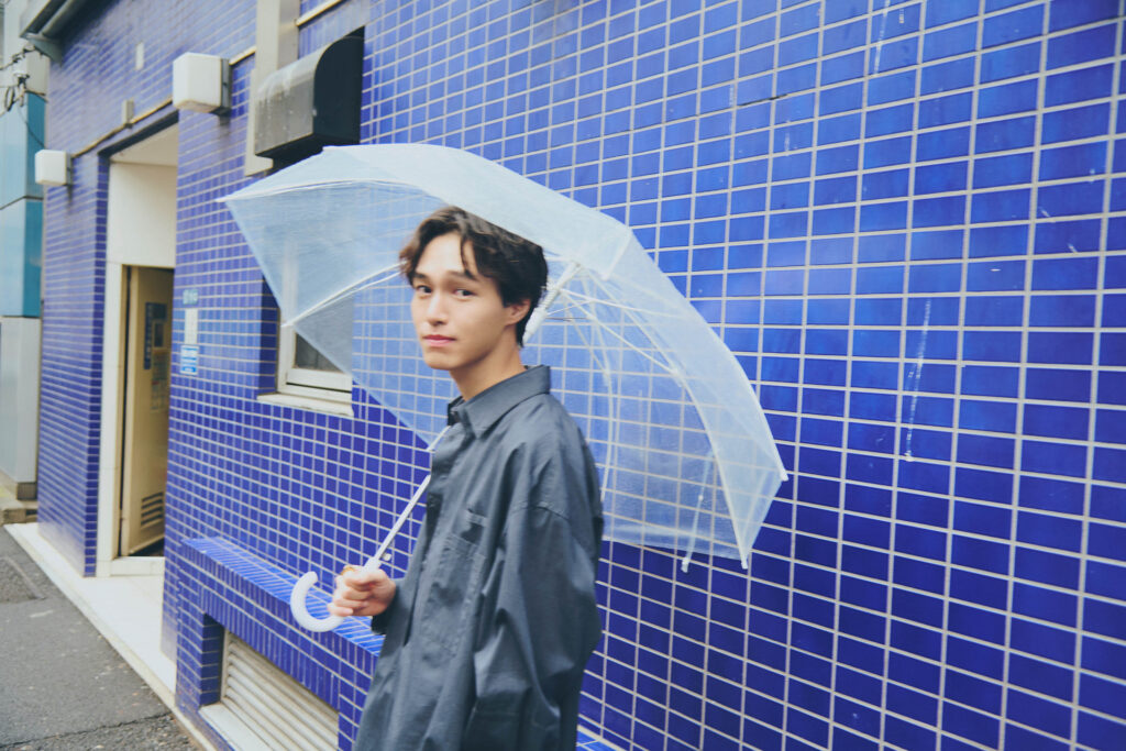 【見津賢：インタビュー】初主演映画『白昼夢』が10/31（金）から公開。乱歩の世界観をそのままに、難役の主人公を精緻に表現した本作。俳優として更なる高みへ進めた渾身の作品です！