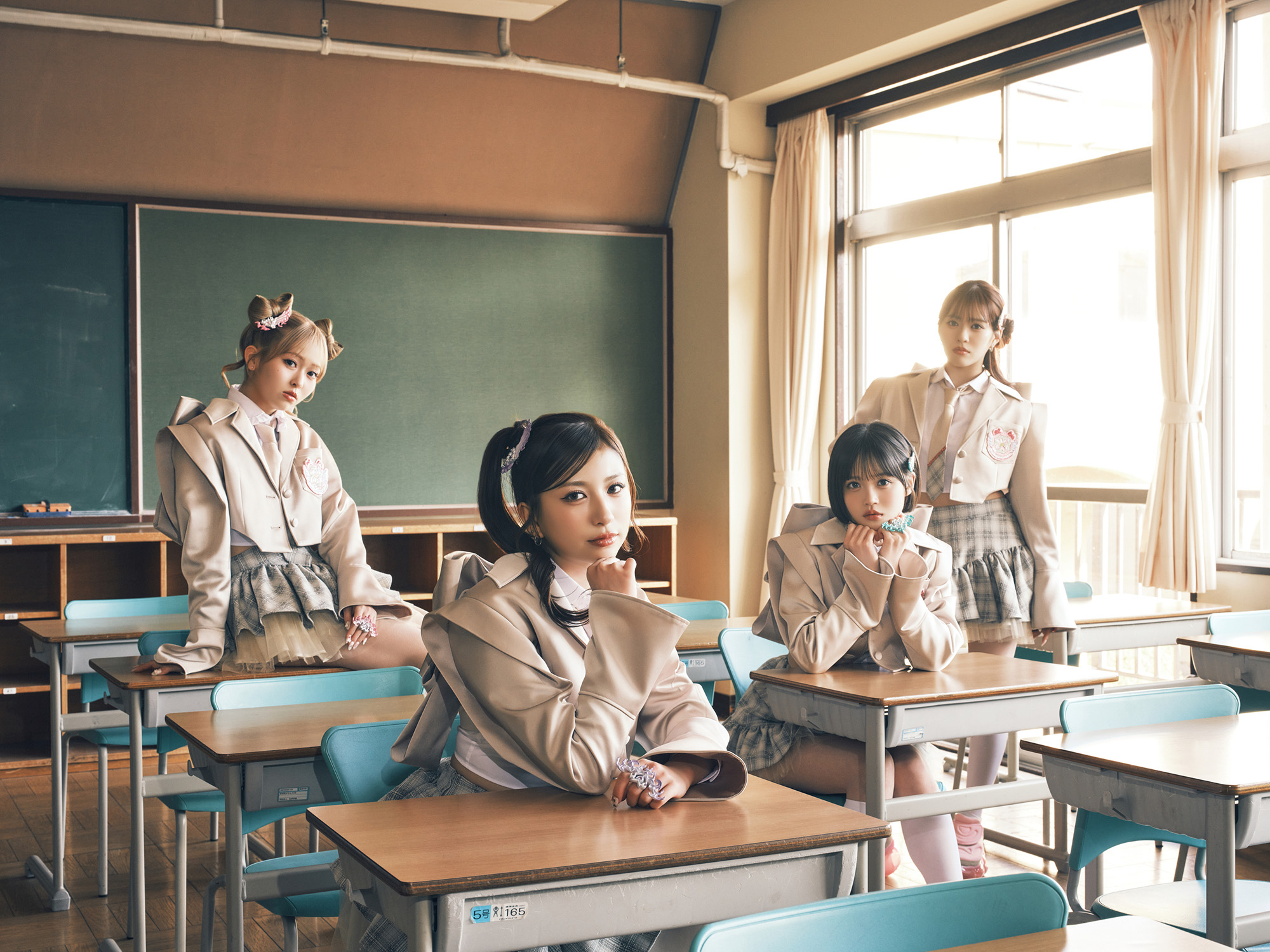 【@onefive】さくら学院のサンプリング曲「♡革命少女S♡」をリリース。制服姿でMV公開！