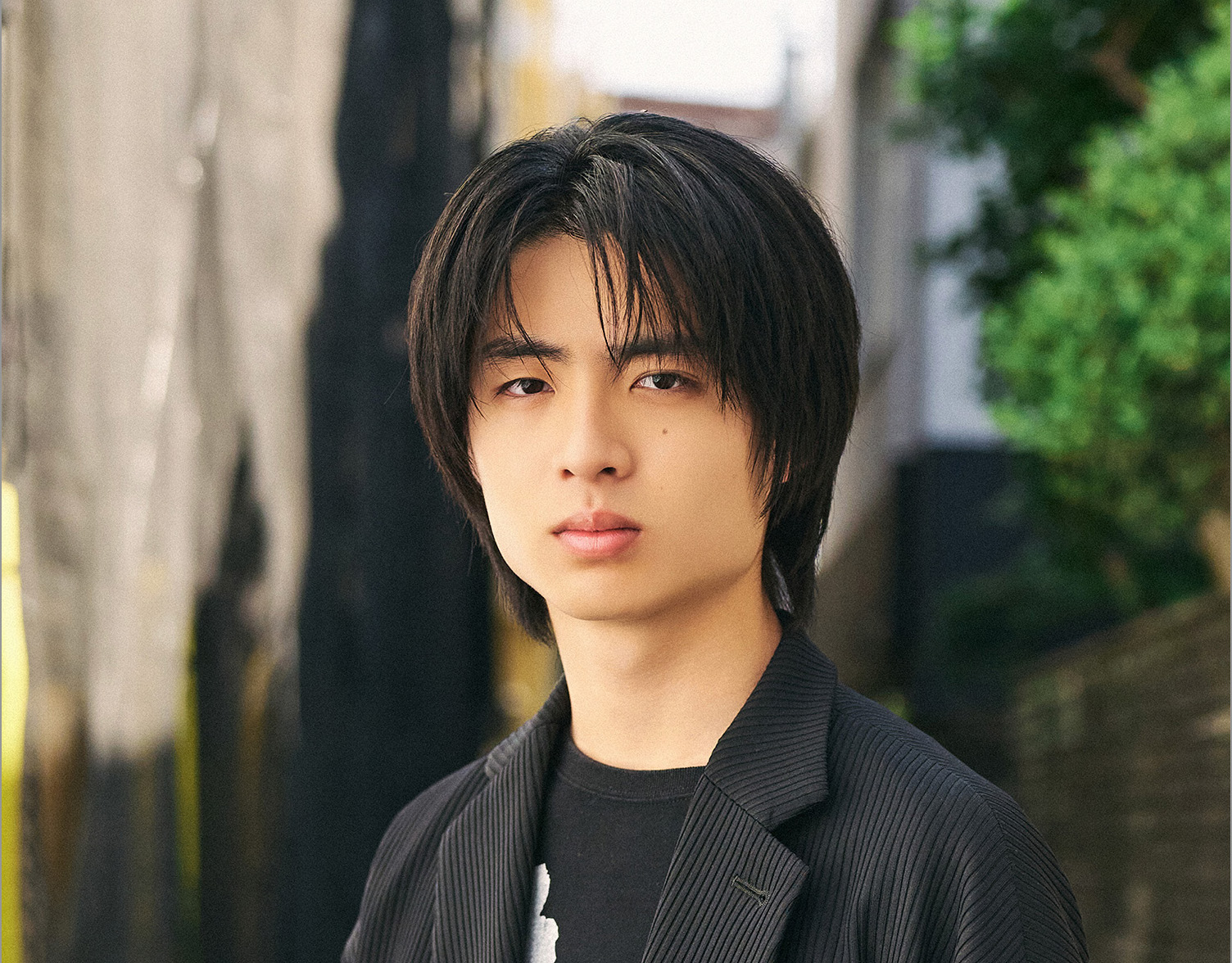 【岩田奏：インタビュー】6月27日（土）公開の映画『ひとりたび』で、メインキャスト・荻野圭一役を演じる注目の若手俳優。誠実さともどかしさが入り混じる中学生らしさを繊細に表現した妙演は必見です！