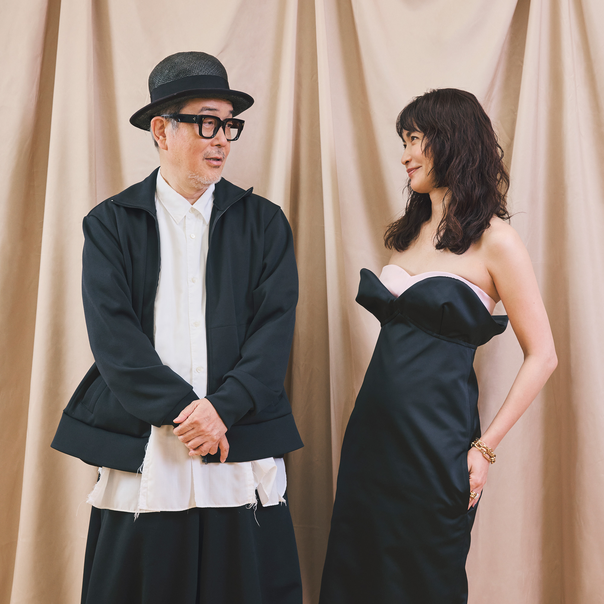 【リリー・フランキー・長谷川京子：インタビュー】 FODドラマの人気シリーズ『ペンション・恋は桃色 season４』が配信スタート！ ゲストに長谷川京子を迎え、新たな恋と普遍な家族愛をリリー・フランキー、伊藤沙莉、 斎藤工らが描く桃色ストーリー。